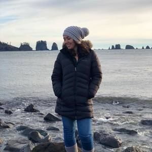Meet your Posher, Kayla